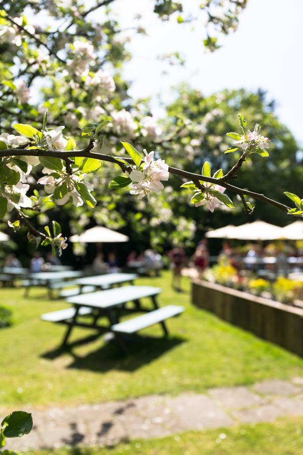 The Dundas Arms Kintbury Esterno foto
